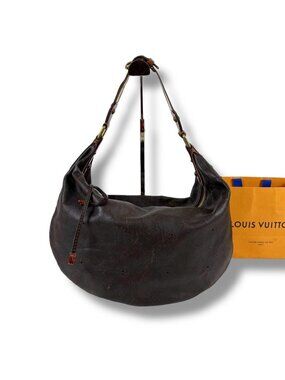 Louis Vuitton Mahina Onata GM One Shoulder Bag Hobo Punching Leather